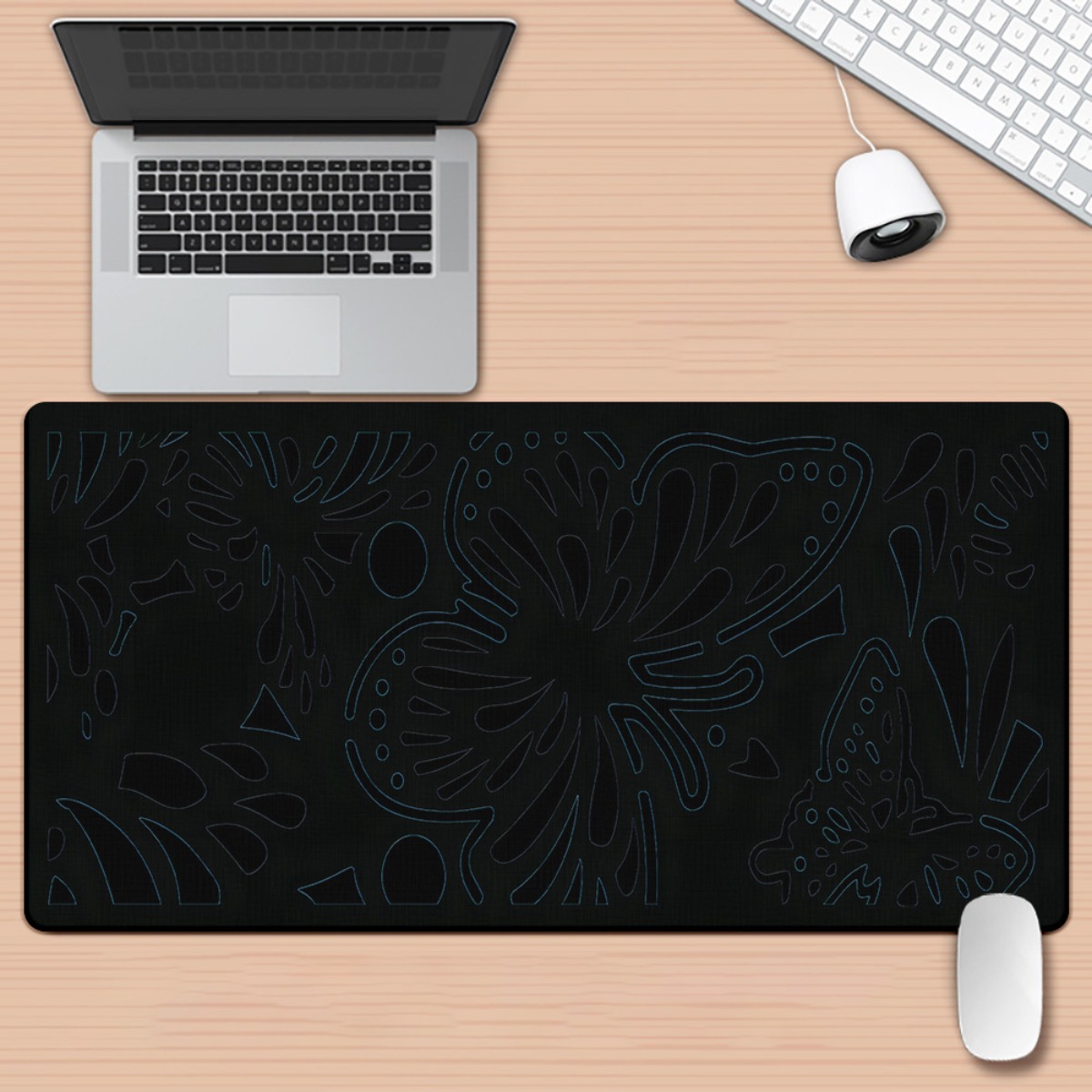 Brand Floral Black Iron Art De - Gaming Keyboard Brand avaliação e preço