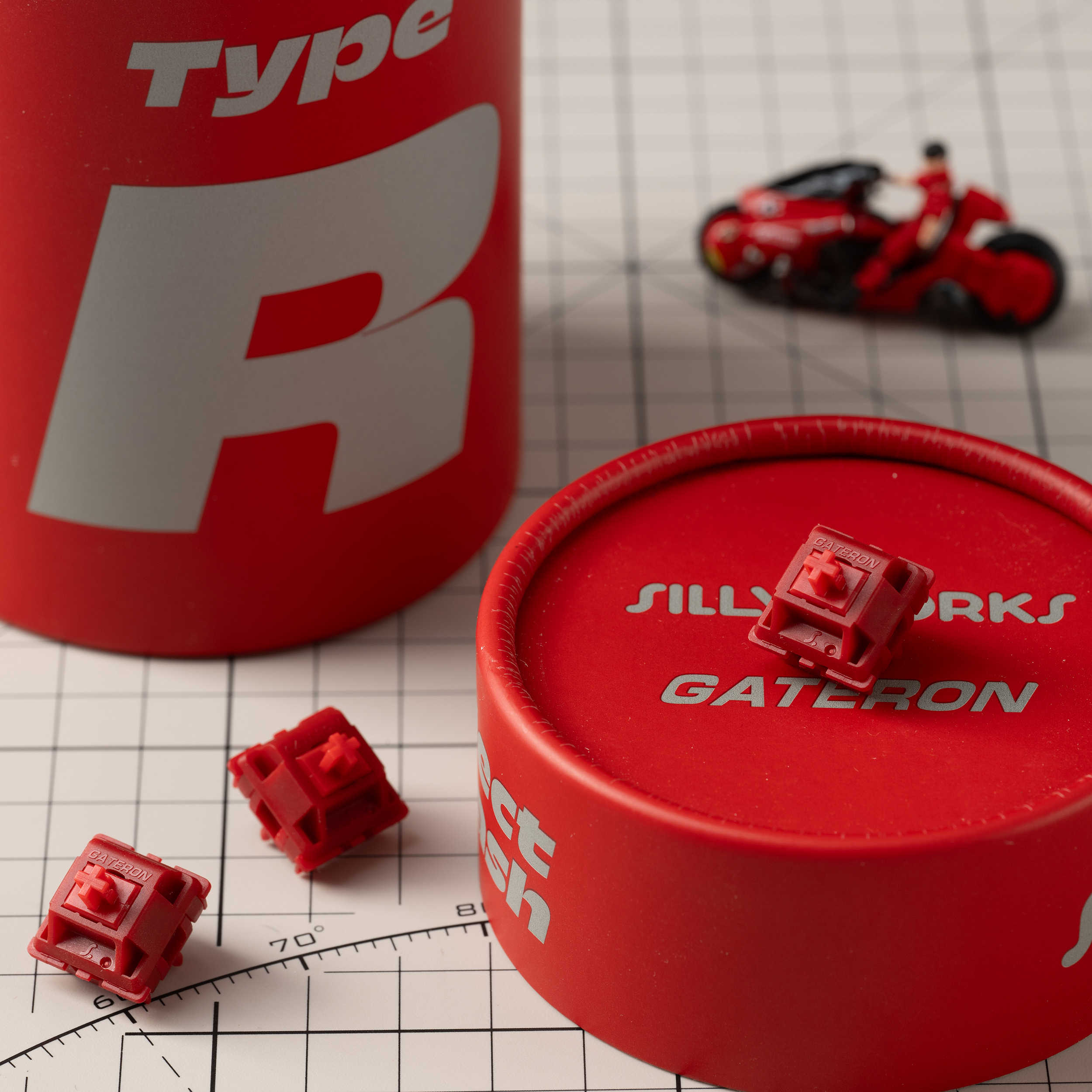 UKGF Siliworks Type R Tactile  - Gaming Keyboard Thocky avaliação e preço